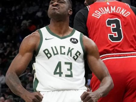 NBA關係戶的天花板：薩納西斯·阿德托昆博重返雄鹿的深層意義