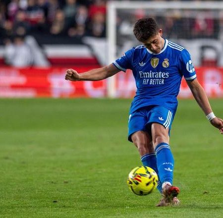 曼城8800萬鎊撬動皇馬！瓜帥欽點 20 歲天才居萊爾