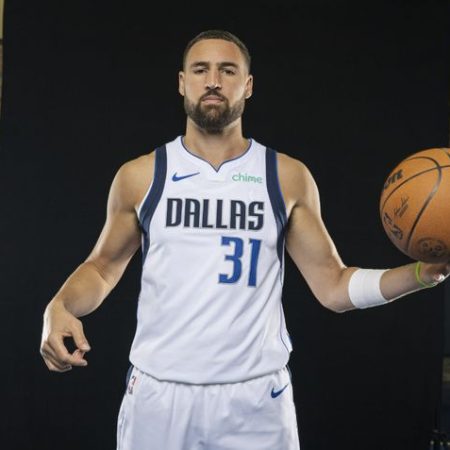 獨行俠撕毀承諾！湯神被踢到替補卻連抗議都不敢