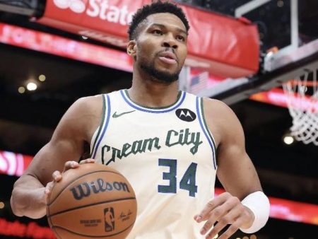 字母哥去留風暴全面升溫：已做好兩手準備　雄鹿站在歷史抉擇門前