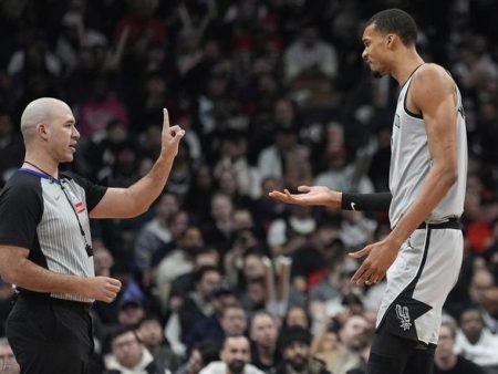 10連勝8勝1負氣勢如虹！馬刺成豪門終結者，文班亞馬證明奪冠實力