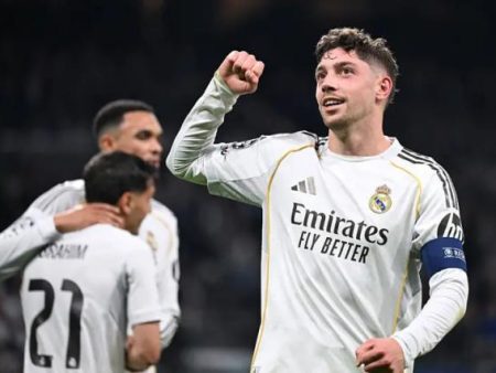 巴爾韋德上半場帽子戲法震撼歐冠 皇馬3比0完勝曼城