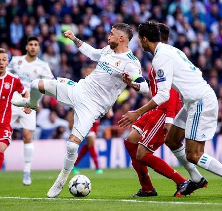 皇馬VS拜仁：億元新星命運分歧，一人成神一人迷失