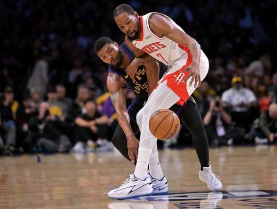 進攻崩盤與戰術困境：火箭季後賽低迷背後的深層問題